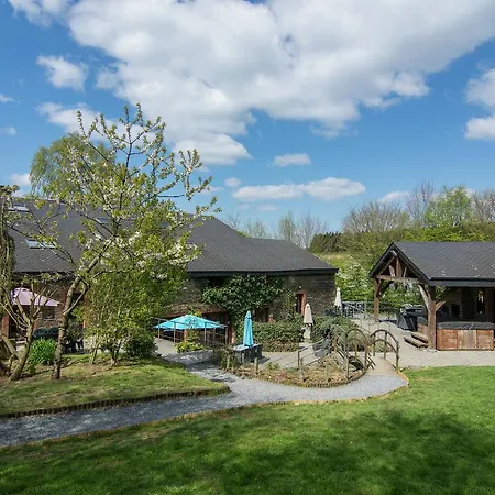 Cozy In Sensenruth With Sauna And Jacuzzi Bouillon